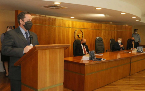 El lanzamiento fue encabezado por el presidente del Corte Suprema de Justicia, doctor Alberto Martínez Simón, y los ministros Eugenio Jiménez Rolón y Dr. César Manuel Diesel Junghanns.