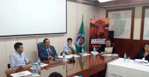 La reunión estuvo presidida por el director de Marcas y Señales de la Corte Suprema de Justicia, Arnaldo González.