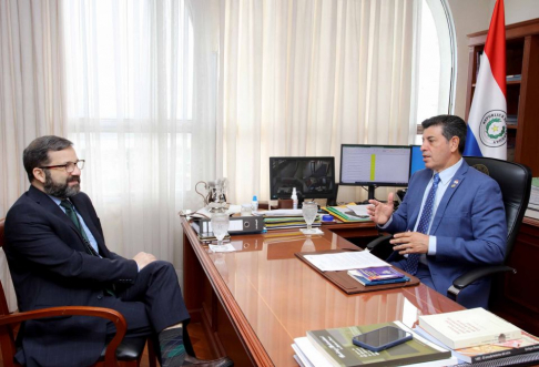 El Ministro Ríos recibió a representante de USAID para analizar proyectos de fortalecimiento judicial.