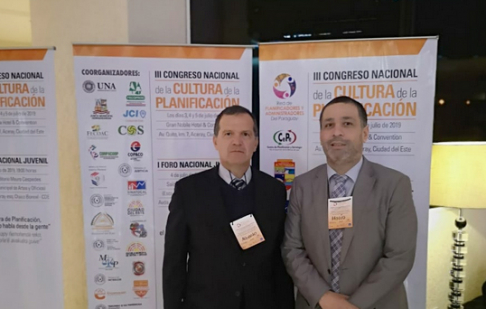 En representación de la Corte Suprema de Justicia, el director de Planificación y Desarrollo, Mario Elizeche, y el consejero de Planificación y Desarrollo, Alberto Martínez Franco.