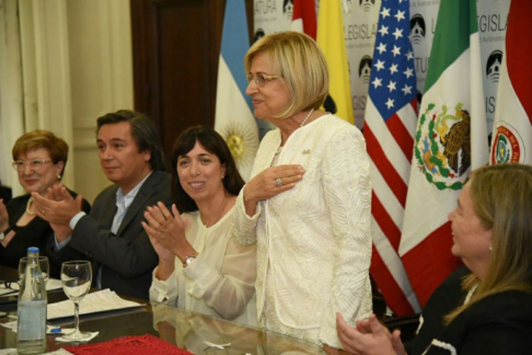 La exministra de la Corte Suprema de Justicia Alicia Pucheta, recibió la distinción de Huésped de Honor de la Ciudad de Buenos Aires distinción de Huesped de Honor de la ciudad de Buenos Aires
