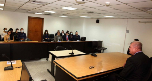 Estudiantes de la carrera de derecho de la UNIDA visitaron el Palacio de Justicia de Asunción.