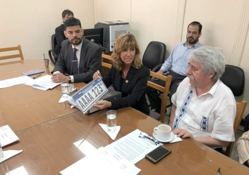 La titular de la DRA, Julia Cardozo, informó sobre las conclusiones a las que llegaron luego de la reunión con los integrantes de la delegación paraguaya del Parlasur.