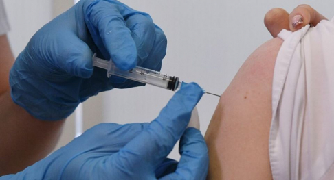 Se insta a jueces y funcionarios a vacunarse contra el Covid 19
