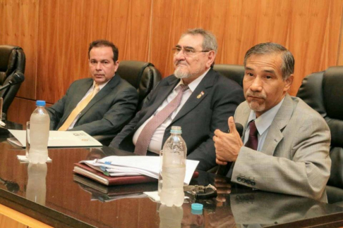 Los ministros Antonio Fretes y Manuel Ramírez Candia, participaron de la actividad.