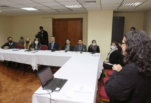 La Secretaría de Género hizo una mesa de trabajo para implementar protocolo sobre acoso laboral, mobbing y acoso sexual en el Poder Judicial.