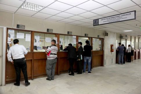 Centro de Informaciones Judiciales de Asunción presta servicios a usuarios