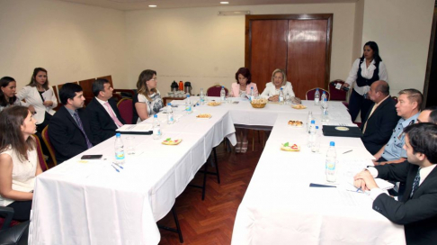 La presidenta Alicia Pucheta y la vicepresidenta segunda, Miryam Peña, participaron de la reunión de trabajo.
