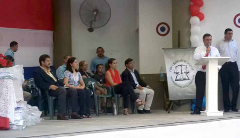Durante el acto se hizo entrega de las cédulas a los internos de la penitenciaría de Tacumbú.
