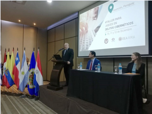 El ministro, doctor Luis María Benítez Riera, participó del acto de apertura del taller regional para jueces sobre pruebas electrónicas y delitos cibernéticos.