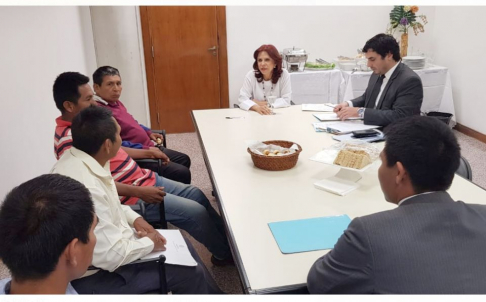 La ministra Peña se reunió con una comitiva de líderes indígenas 