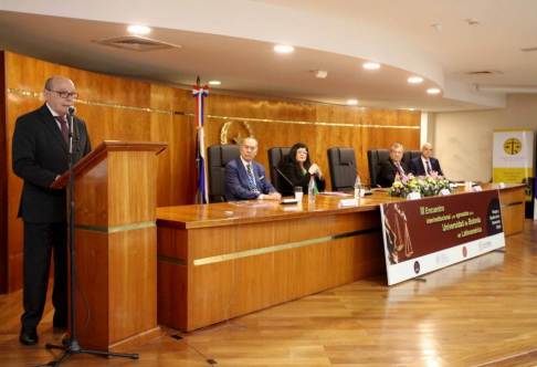 La apertura del encuentro estuvo a cargo del Presidente de la Corte Suprema de Justicia, doctor César Diesel Junghanns.