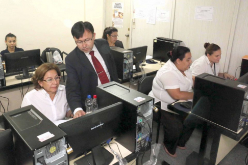 Siguen las capacitaciones para funcionarios administrativos y jurisdiccionales en el aula virtual del CIEJ. 