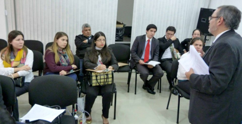 Se realizó el exámen evaluativo sobre “Preparación de la acción ejecutiva” al primer grupo de asistentes jurisdiccionales en el Modelo de Gestión del Despacho Civil y Comercial.