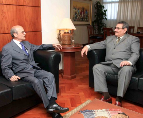El embajador de Brasil fue recibido en el despacho del doctor Antonio Fretes.