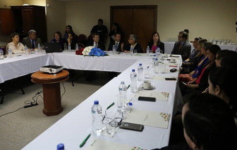 Reunión entre representantes de Usaid y Ceamso con ministros de la máxima instancia judicial.