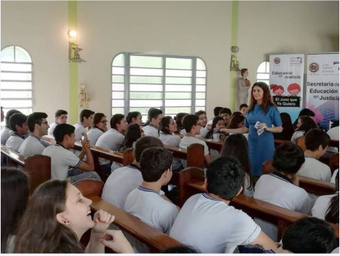 La Secretaría de Educación en Justicia capacitó a alumnos del noveno grado al tercero de la media del Colegio Sor Eusebia Palomino.