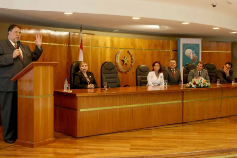 Conferencia magistral a cargo del doctor Benjamín Fernández Bogado sobre “Libertad de prensa, libertad de expresión”.