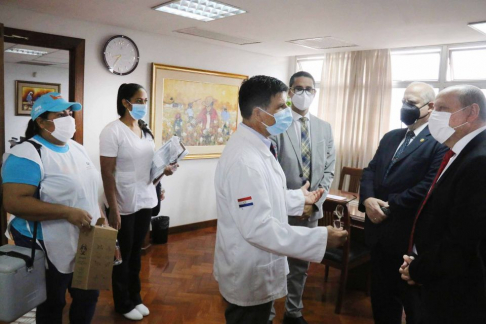 El doctor Tito Cabrera en carácter de director del Centro de Salud N° 3 “Domingo Savio”, fue recibido por las autoridades judiciales.