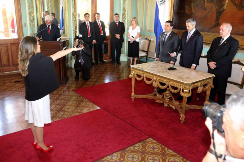 El vicepresidente primero de la Corte Suprema de Justicia, Luis María Benítez Riera, participó del acto de juramento de la nueva ministra de Justicia