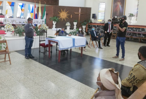 El ministro de la Corte Suprema de Justicia doctor Manuel Ramírez Candia se reunió con líderes de 13 comunidades indígenas del Departamento de Caaguazú, Caazapá y Guairá.