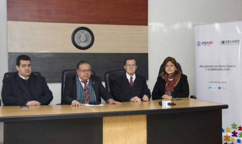 Autoridades del Consejo de Administración Judicial y el vicepresidente segundo de la Circunscripción de Central.