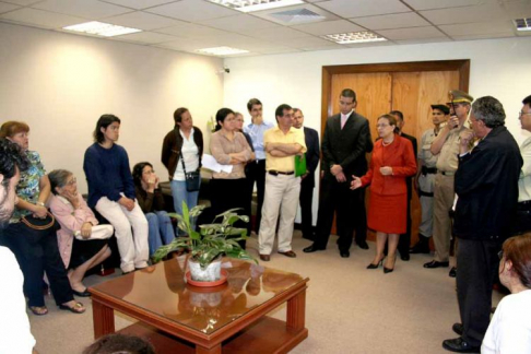La Presidenta de la Corte Suprema de Justicia escuchó todos los reclamos de las víctimas del Ycuá Bolaños.