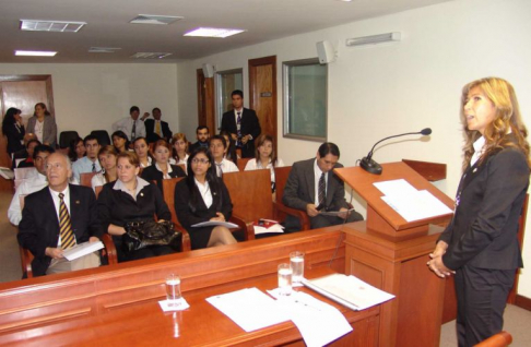 Acto de presentación del convenio realizada en la Sala de Conferencia de la Corte Suprema de Justicia.