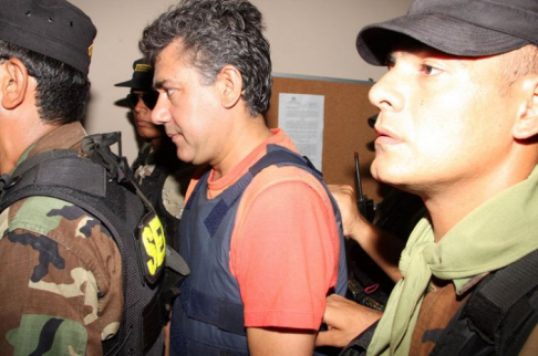 El narcotraficante Jarvis Chimenes Pavão, custodiado por los efectivos policiales en el Palacio de Justicia