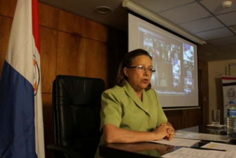 La doctora Alicia Pucheta de Correa, ministra de la Corte Suprema de Justicia, estará presente en la videoconferencia que se realizará hoy en el octavo piso del Palacio de Justicia de Asunción.