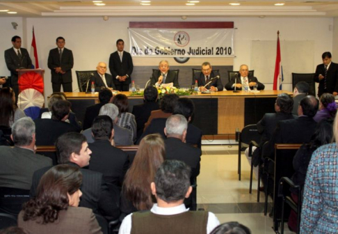 se realizó la Feria de Servicios Judiciales, donde se presentaron los numerosos programas implementados en el Poder Judicial.