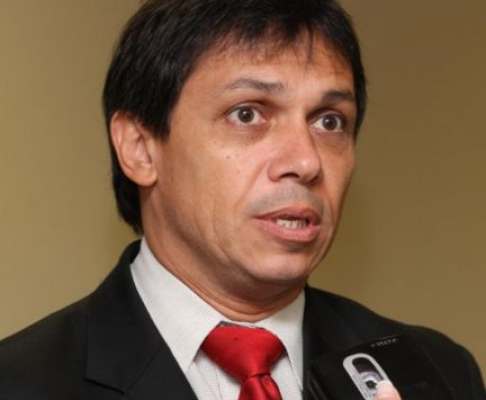 Presidente del Colegio de Abogados, doctor Oscar Paciello