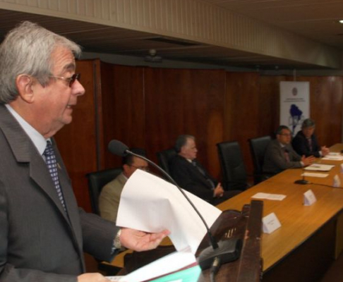 El presidente de la máxima instancia judicial, doctor Raúl Torres Kirmser durante la apertura de la disertación sobre el Sistema Interamericano de DDHH