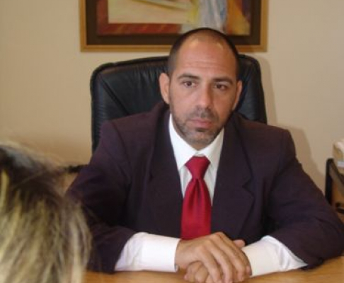 Gustavo Amarilla, juez penal de Garantías, determinó el estado de rebeldía y dispuso la orden de captura de el ex celador Iván Francisco Alcaraz