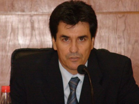Juez Gustavo Santander, representante de los Tribunales de Sentencia.