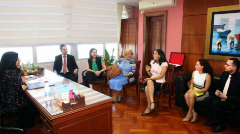 La doctora Carolina Llanes calificó de suma importancia la visita de la comisionada Esmeralda Arosemena y su equipo técnico.