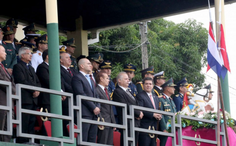 El presidente de la Corte Suprema, doctor Luis María Benítez Riera, participó del acto de conmemoración del Día del Jinete Paraguayo.