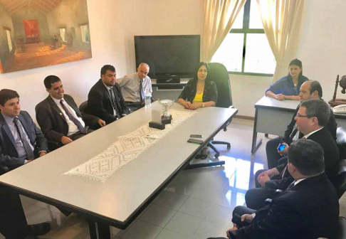 En la sede judicial de la Circunscripción Judicial de Misiones se llevó a cabo una reunión con el fiscal general adjunto, doctor Federico Espinoza, y autoridades judiciales