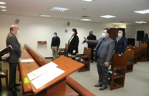 Un total de 7 personas juraron ante el titular de la máxima instancia judicial, doctor Cesar Diesel