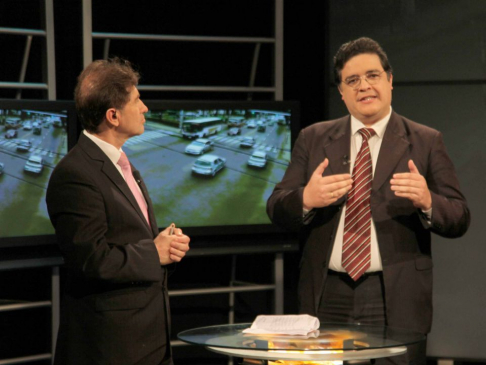 El abogado Juan Zaracho participó del noticiero central de Unicanal conducido por Benito Fleitas y Cristina Maciel.