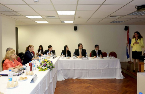La reunión fue presidida por la ministra Alicia Pucheta de Correa, la misma se realizó en el Palacio de Justicia de Asunción.