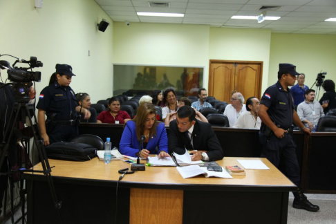 El juicio oral se desarrolla en el Palacio de Justicia de Asunción.