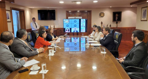 Ministro Martínez Simón se reunió con magistrados para la implementación del Expediente Electrónico en Central.