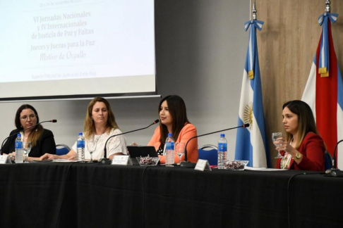Juezas disertaron durante encuentro internacional realizado en Argentina