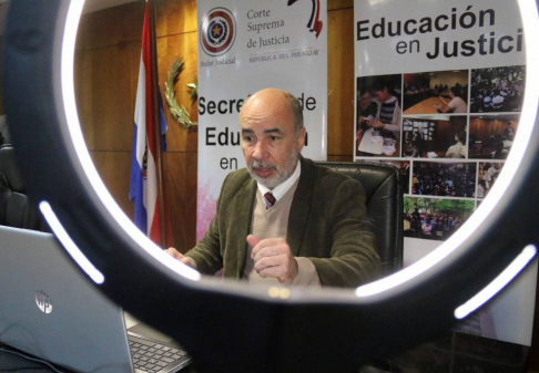 Desarrollaron charla virtual sobre el fuero penal a cargo del magistrado Pedro Mayor Martínez, miembro del Tribunal de Apelación Penal 1° Sala.  