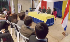 Ministro Blanco dio conferencia a universitarios en Itauguá