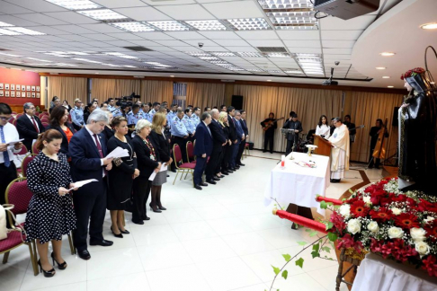 Esta mañana se realizó una misa en conmemoración a Santa Rosa de Lima.