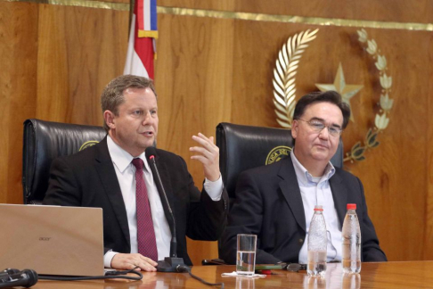 El ministro de la Corte Suprema de Justicia e integrante de la Sala Civil, doctor Alberto Martínez Simón, expuso el tema “Argumentación Jurídica”.