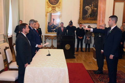 El vicepresidente de la Corte Suprema de Justicia, Dr. Alberto Martínez Simón, participó del acto oficial de juramento de los nuevos embajadores.